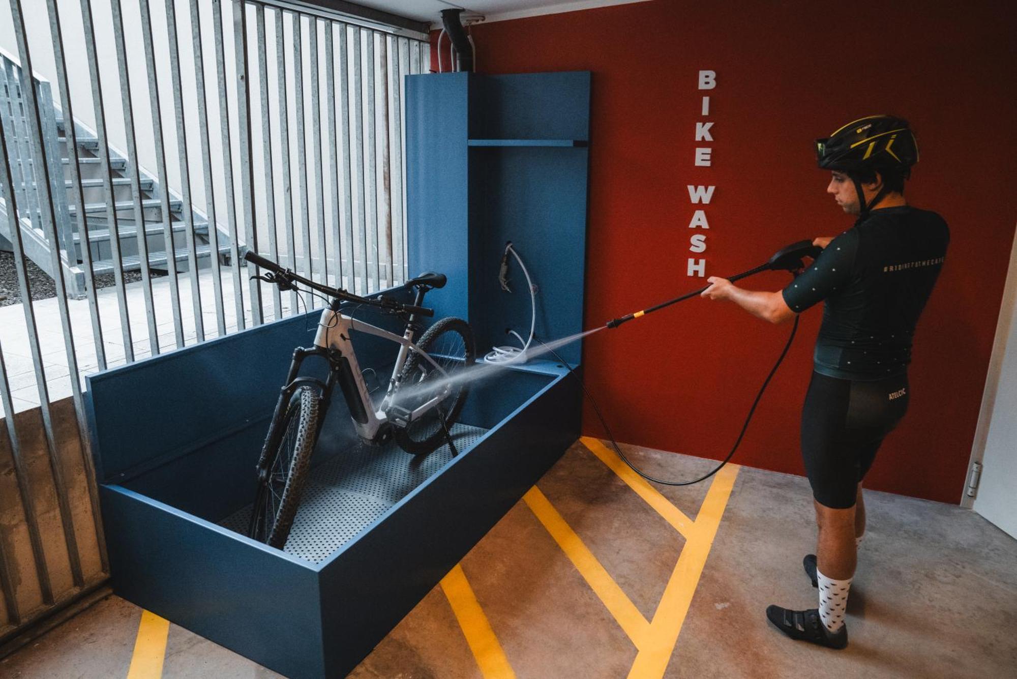 Mod 05 Bike Hotel 산드라 외부 사진