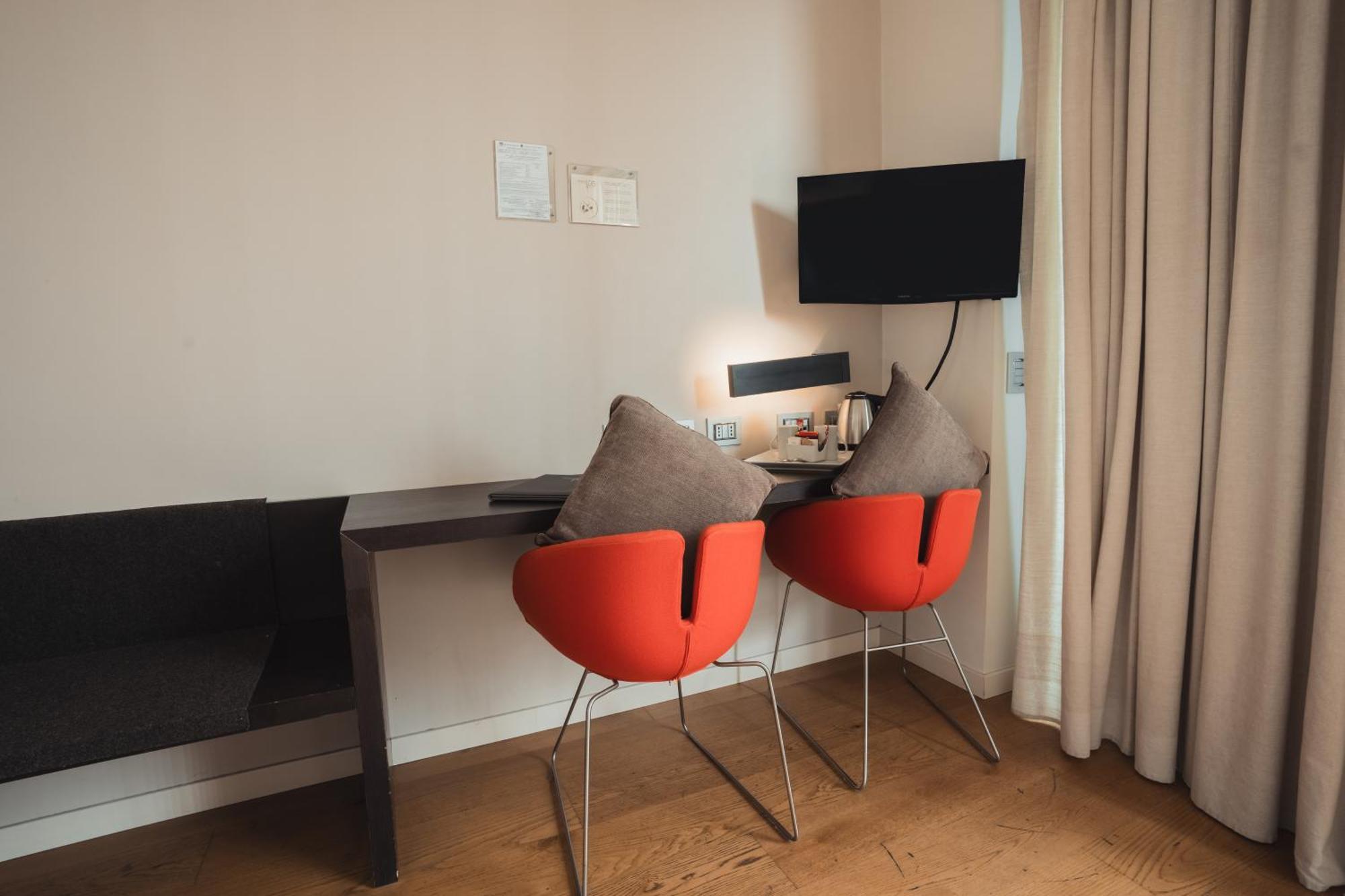 Mod 05 Bike Hotel 산드라 외부 사진