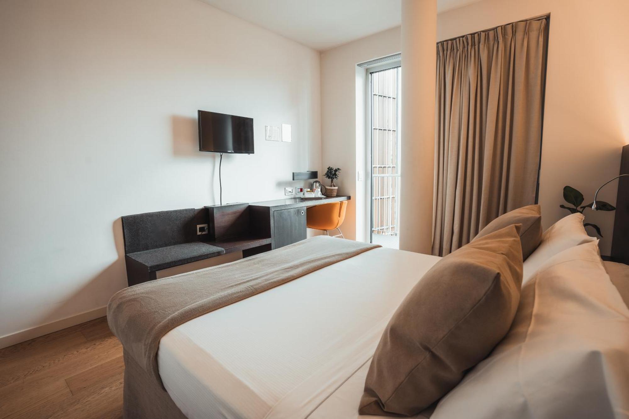 Mod 05 Bike Hotel 산드라 외부 사진