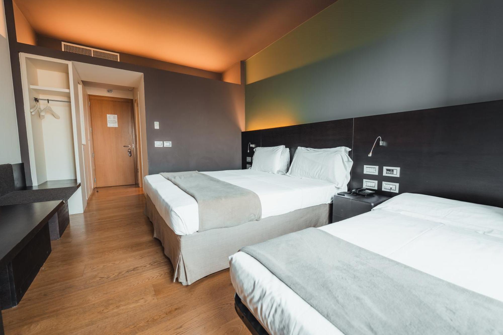 Mod 05 Bike Hotel 산드라 외부 사진