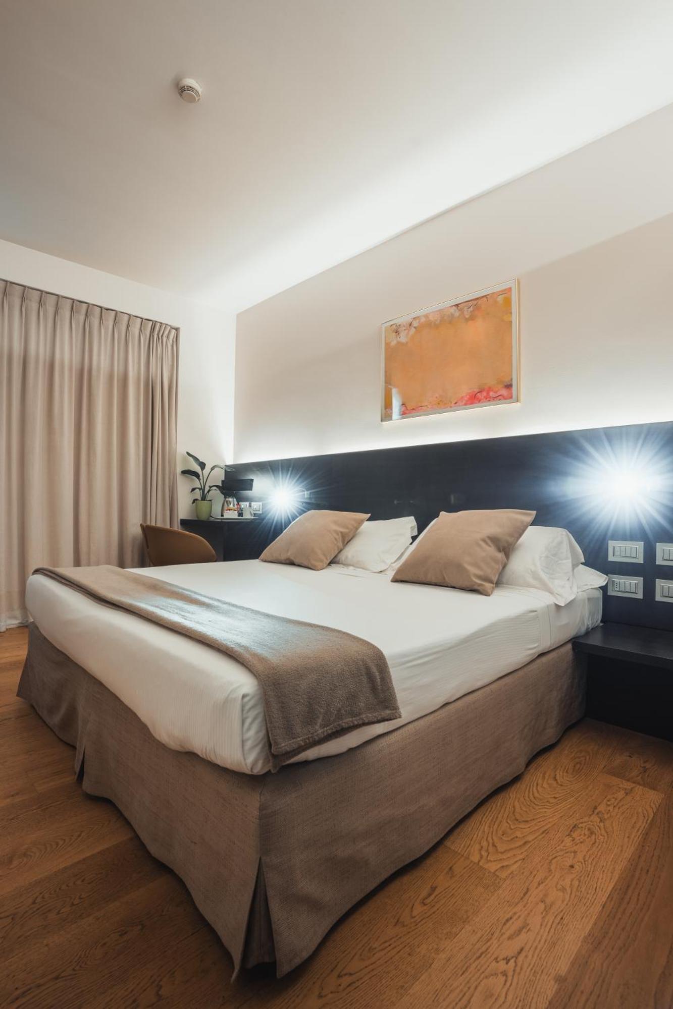 Mod 05 Bike Hotel 산드라 외부 사진